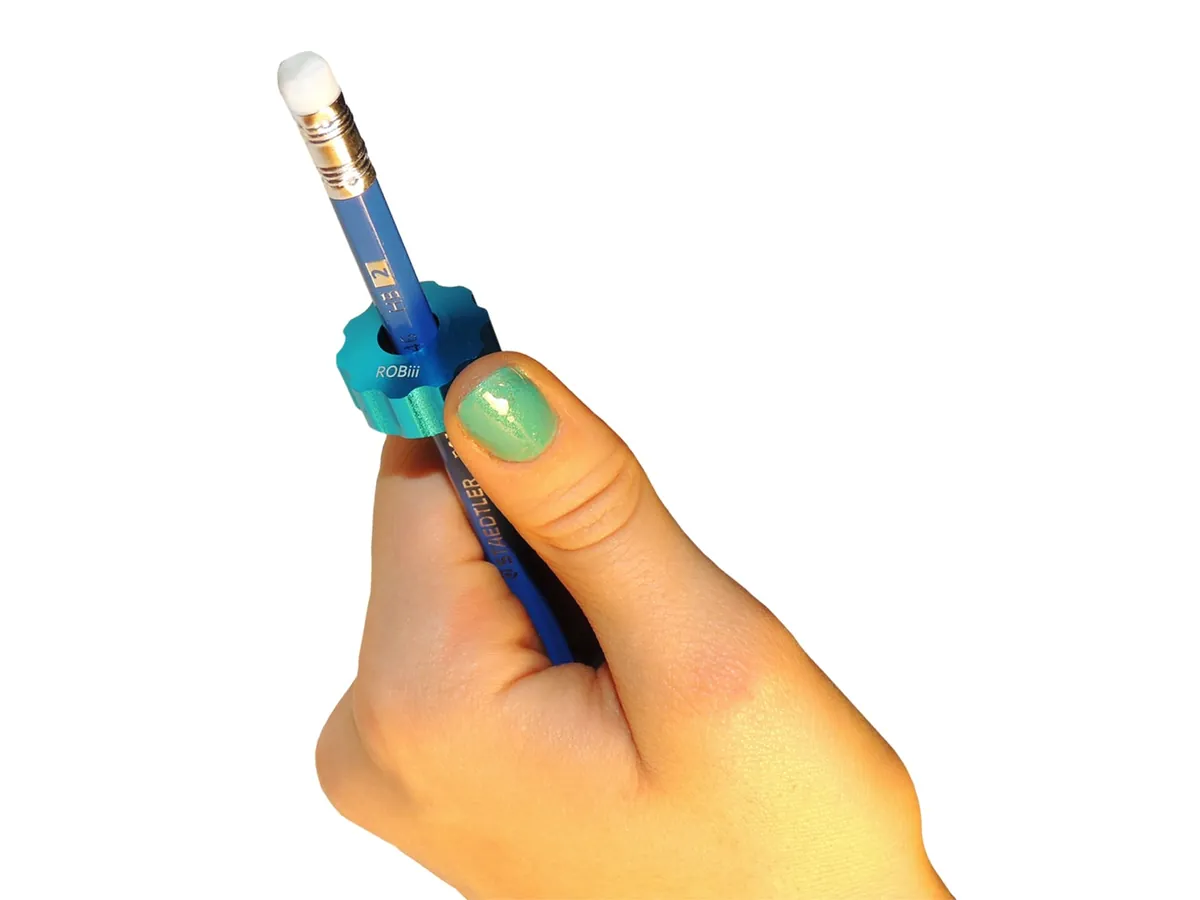 Le Rolliii bleu sur un crayon, tourné du bout du pouce