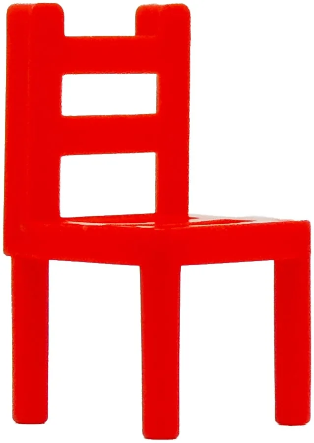Une chaise rouge du jeu Pyramide de chaises