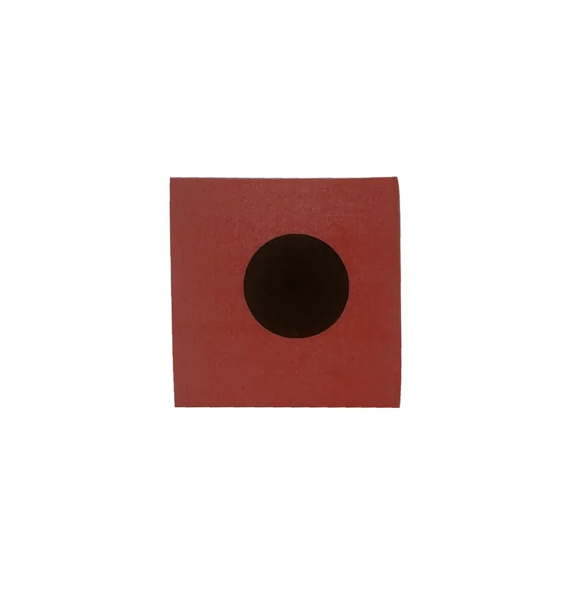 Dé en mousse rouge, face un