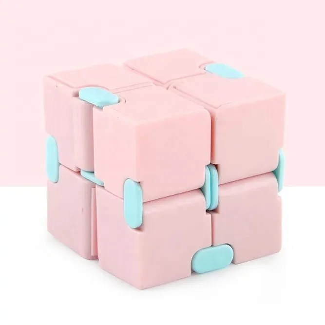 Cube infini rose