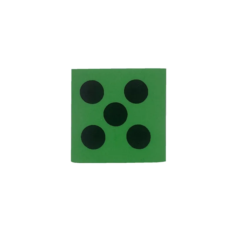 Dé en mousse vert, face cinq