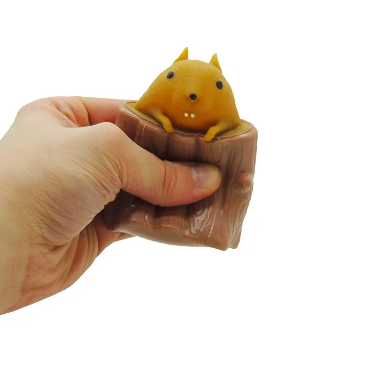 Écureuil Squeeziii