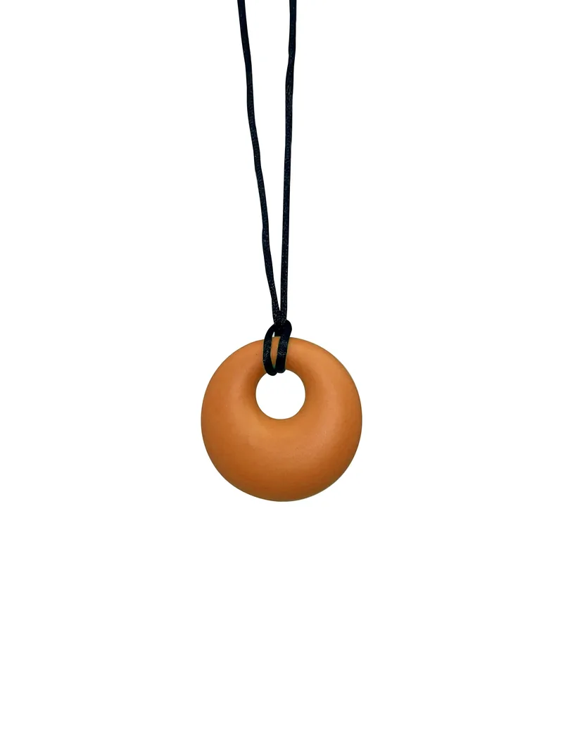 Collier à mâcher Cercle orange sur cordon noir